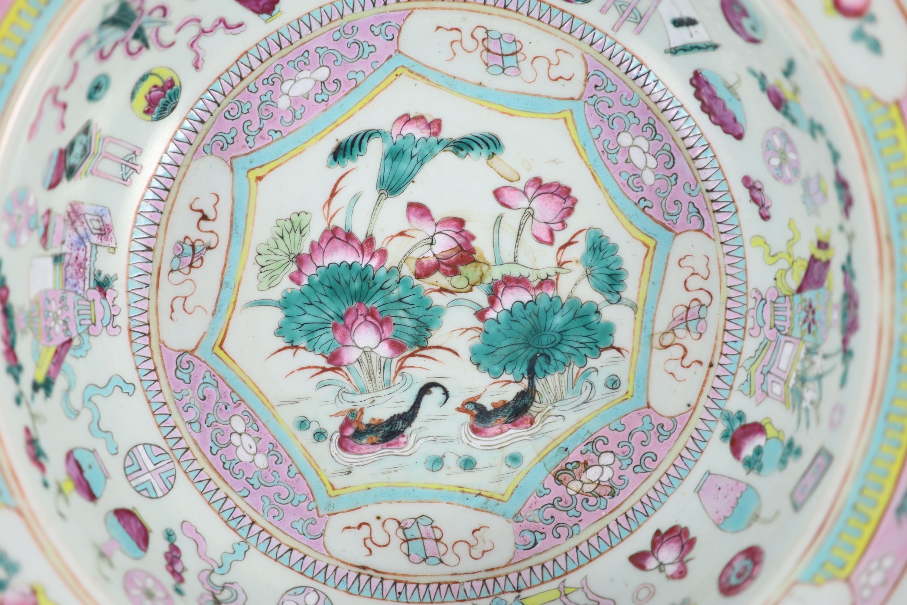 A Chinese famille rose wash basin, mid 19th century, 37.5 cm diameter, over-glazed firing crack